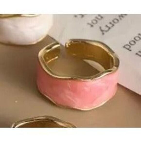 NWT Y2K Pink Drip Glaze Wavy Gold Rimmed Adjustable Ring - Picture 5 of 6